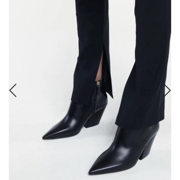 Burberry Ashlington 37.5/US 7.5 Leather Black Ankle Bootie Pointed Toe NIB $900 - Picture 1 of 11